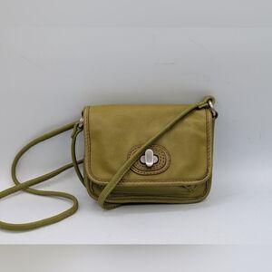 Vintage Fossil Olive Green Pebbled Leather Turnlock Flap Small Crossbody Bag